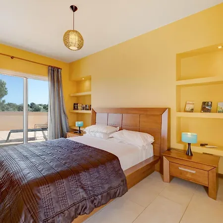 Pestana Golf - Moradia 275 カルヴォエイロ